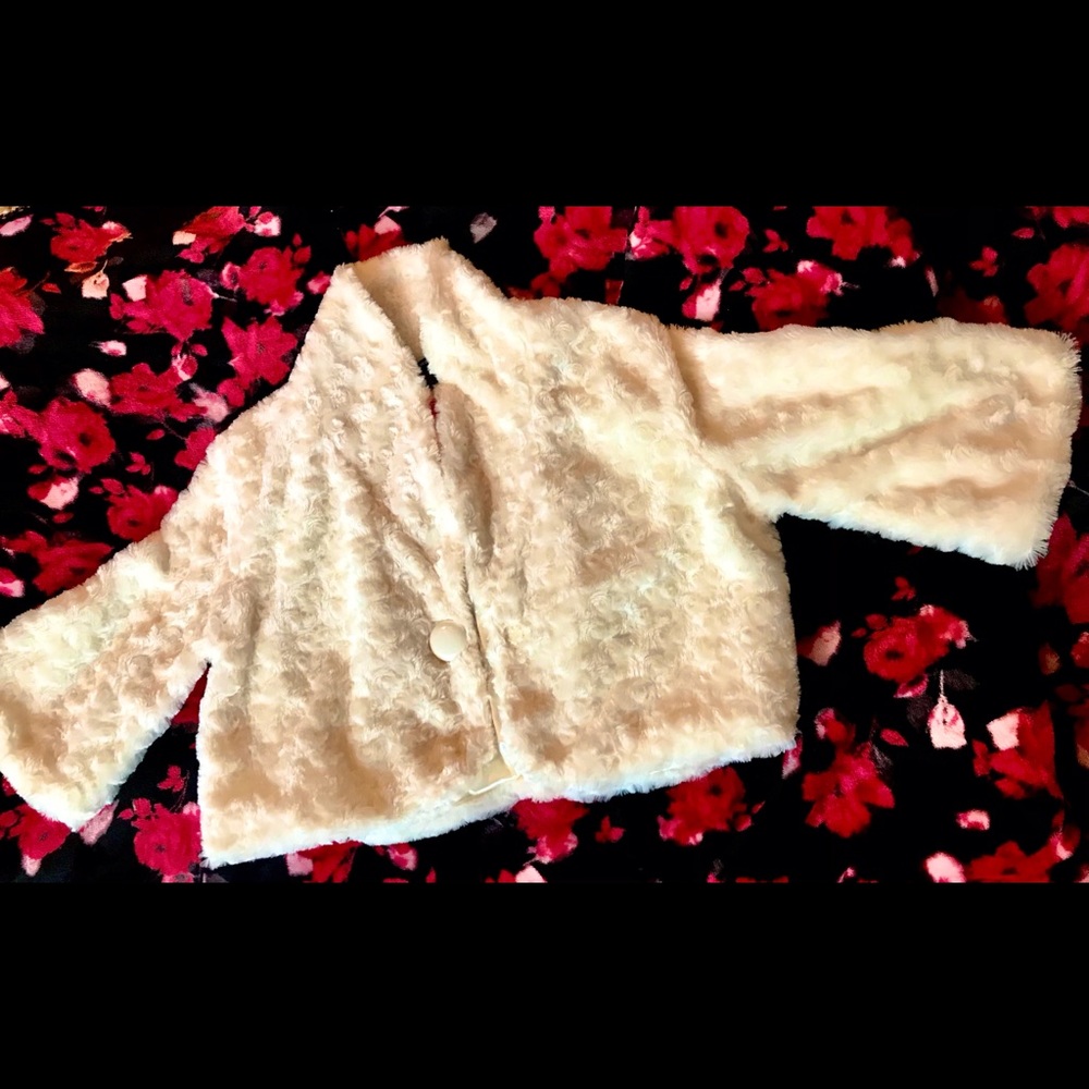 3/4 cream fur jacket
